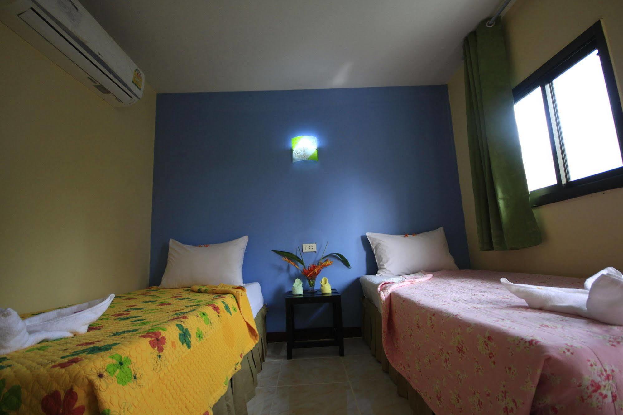 Appartement Pongpan House Phi Phi Extérieur photo